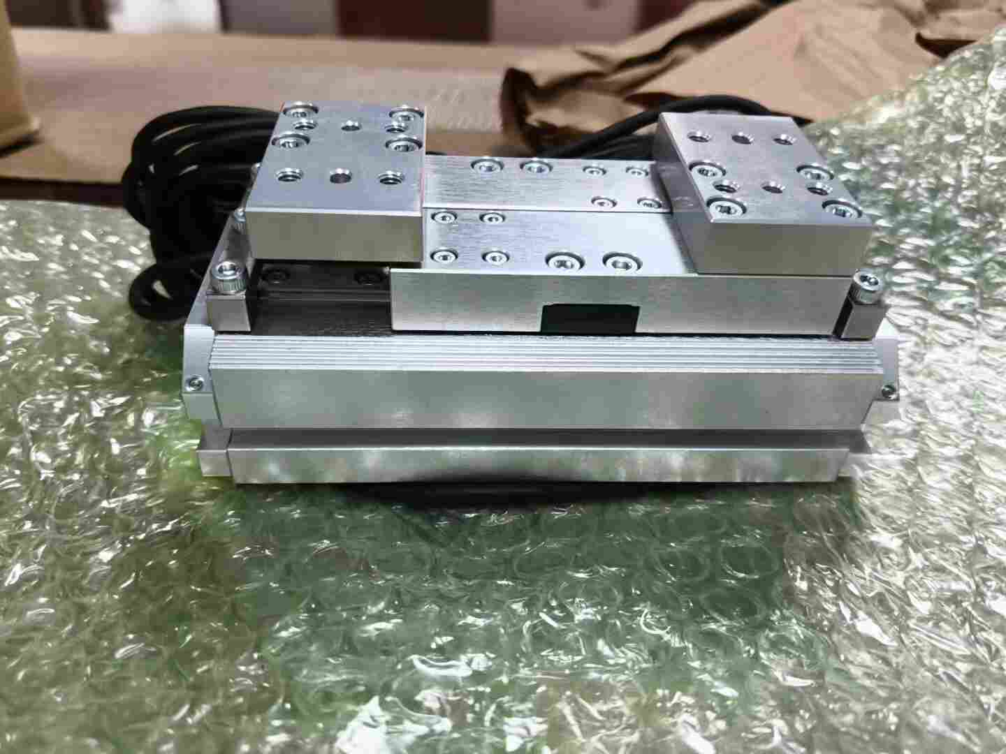 日本 KONSEI 近藤 HLC-16AS 薄型长行程线性气缸 内置直线导轨滑台气缸