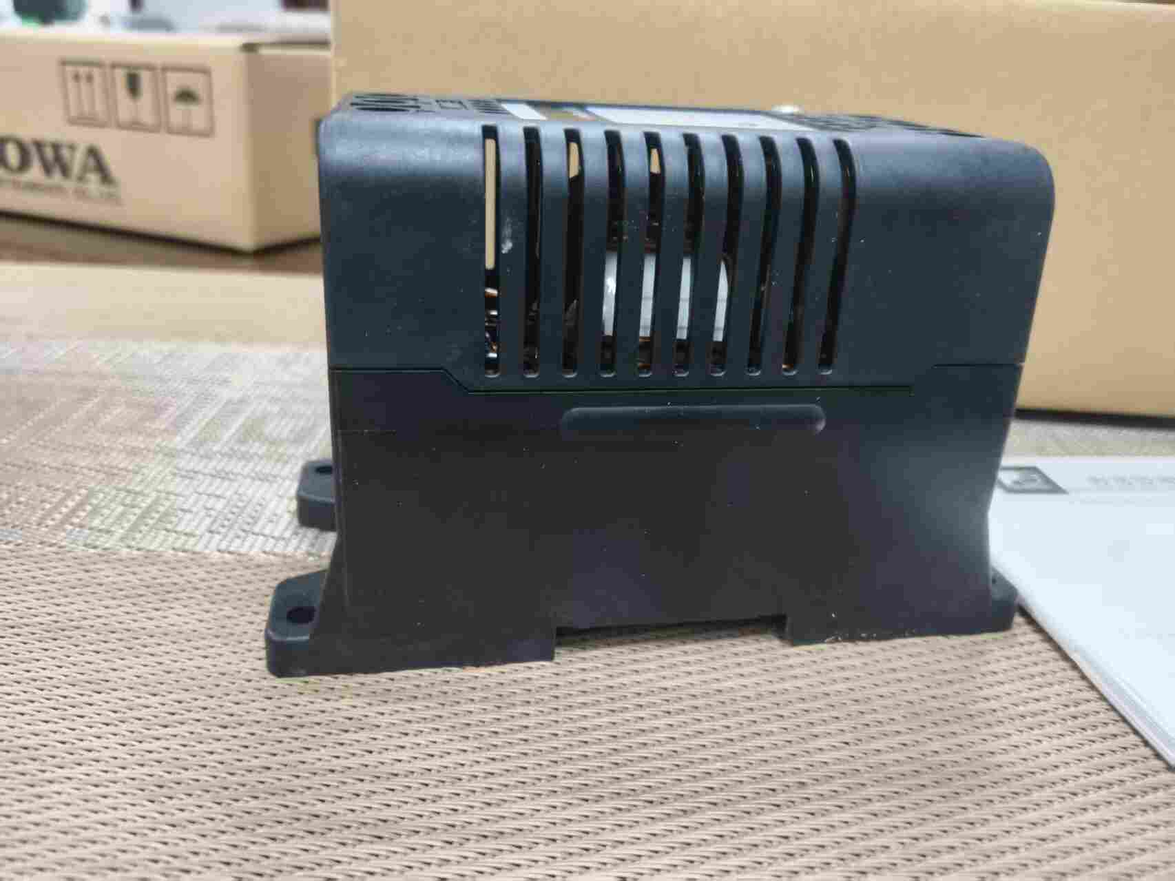 富士电机 RNFTD30-20 三相电源滤波器 30A 导轨安装变频器输入抗干扰电源噪音滤波器