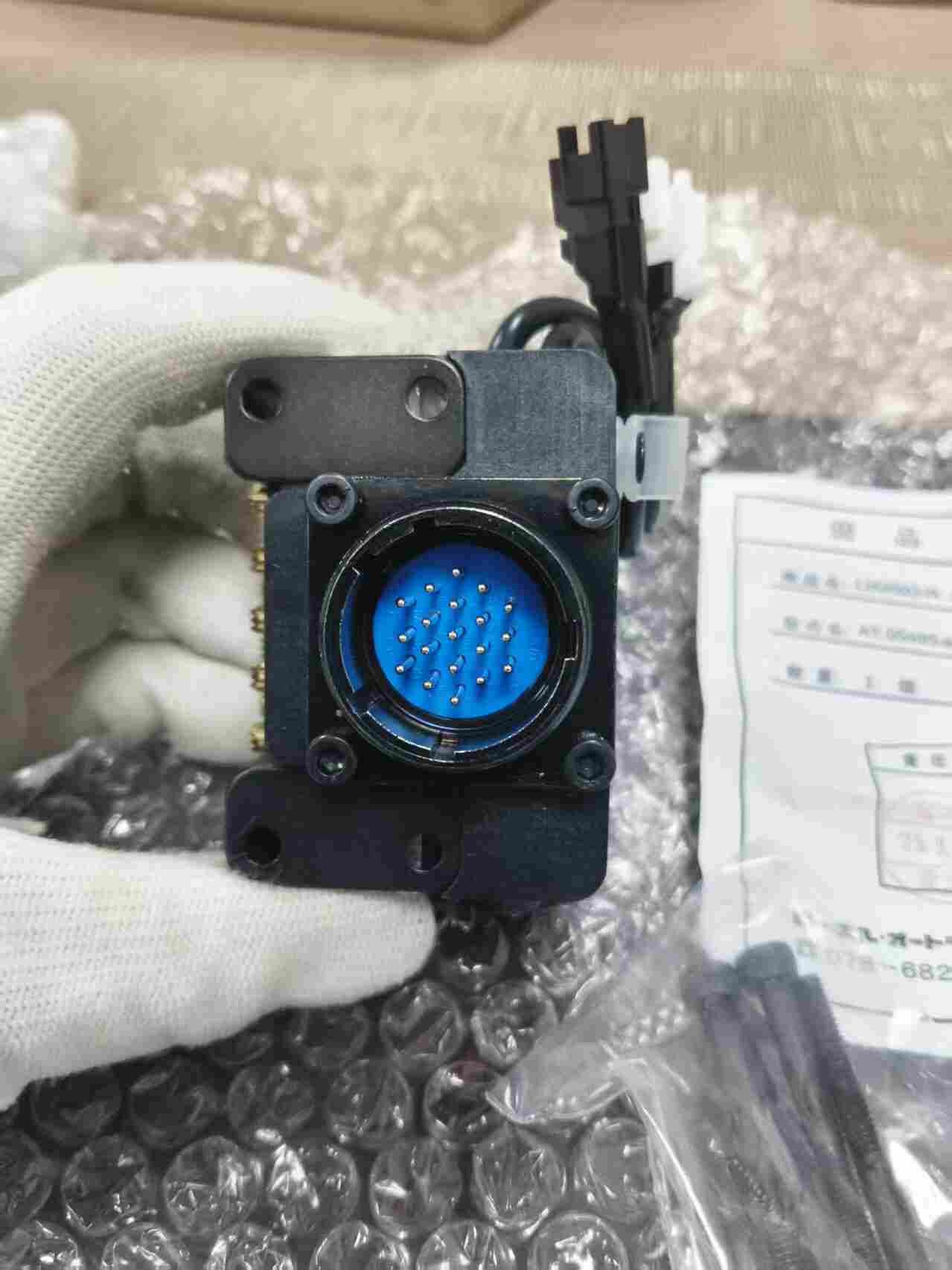 日本 BL AUTOTEC 必爱路 L16AS03-M 机器人快换盘电气接头 3 芯信号电模块