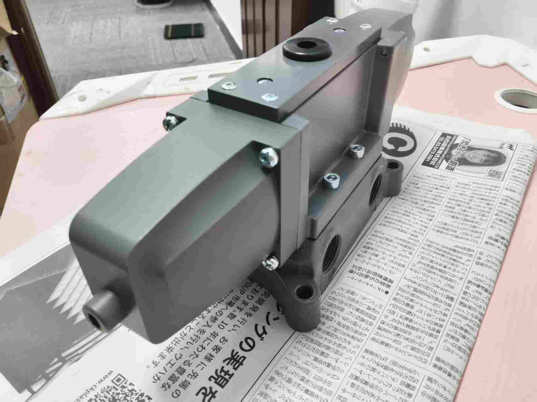 台湾 FONTAL 鸿达 AD2415-06-110P 二位五通先导式气动电磁阀 AC110V 接口