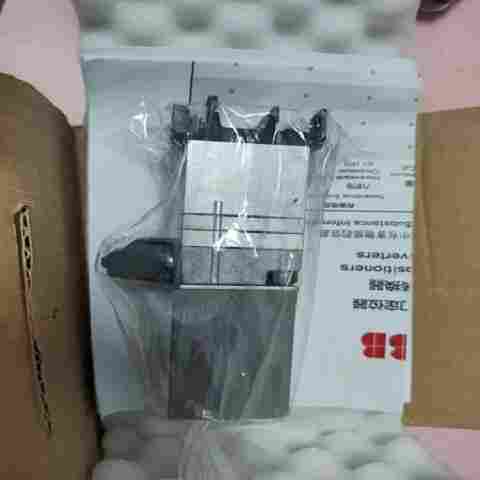 ABB I-P 电流气压转换器 TEIP11-PS V18311H-112110100 电 - 气信